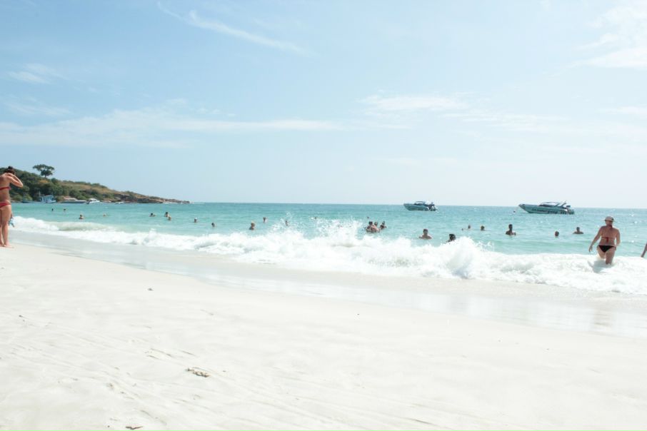 №18, Елена Петрова №18, Елена Петрова