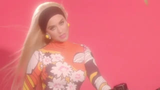 Katy Perry - Harleys In Hawaii (Vertical Video 2019)