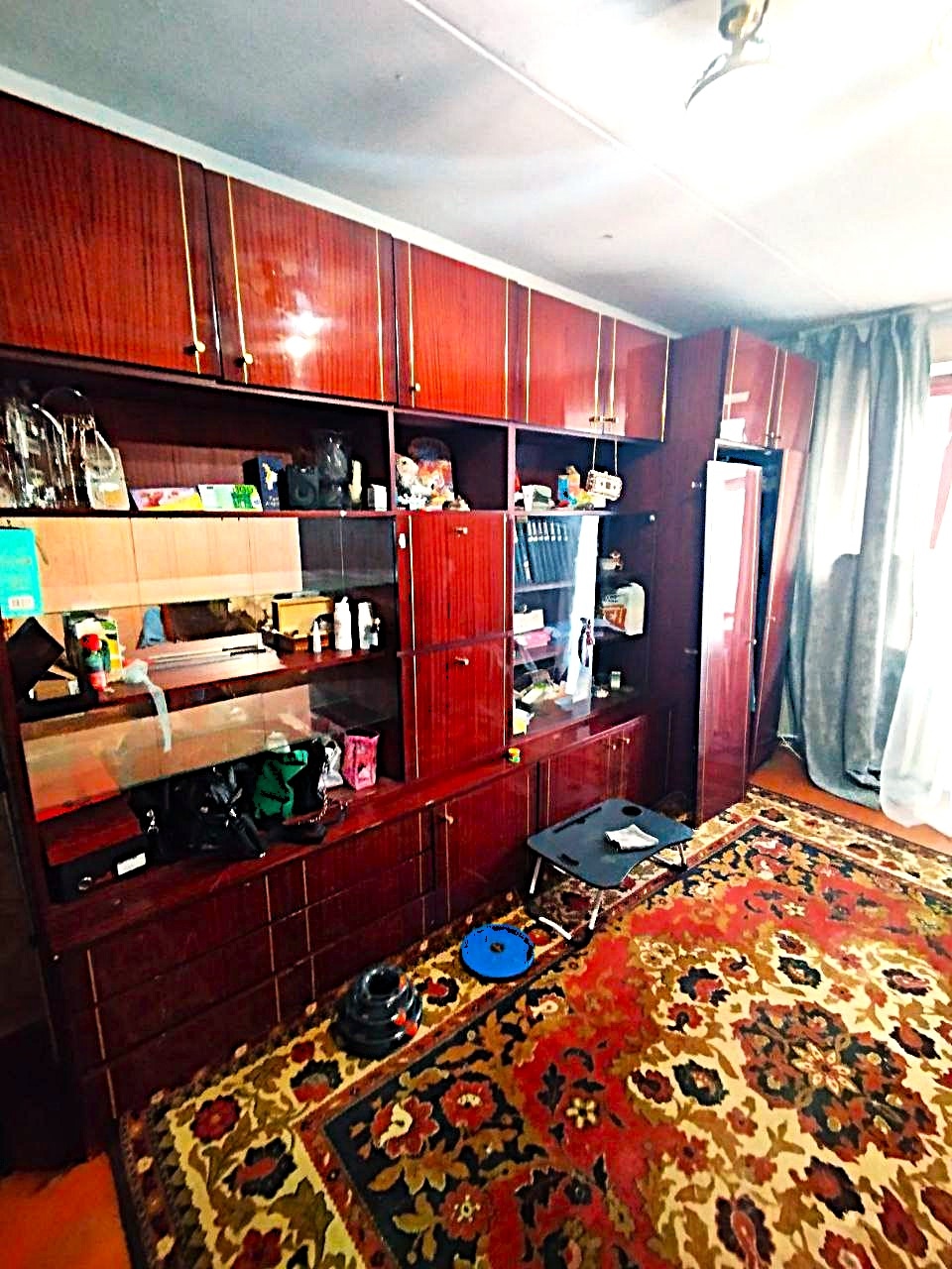 ‼‼ Продам 3-х комнатную квартиру на кв. Жукова 3/5 эт.общ. 56кв. м. Дом кооперативный, кирпичный, в подвале все поменяно на пластик, крыша перекрыта, подъезд чистый, квартира тёплая не угловая, полы деревянные, балкон застеклён, с/у раздельный, состояние жилое , все остаётся. Отличное месторасположение : школ...